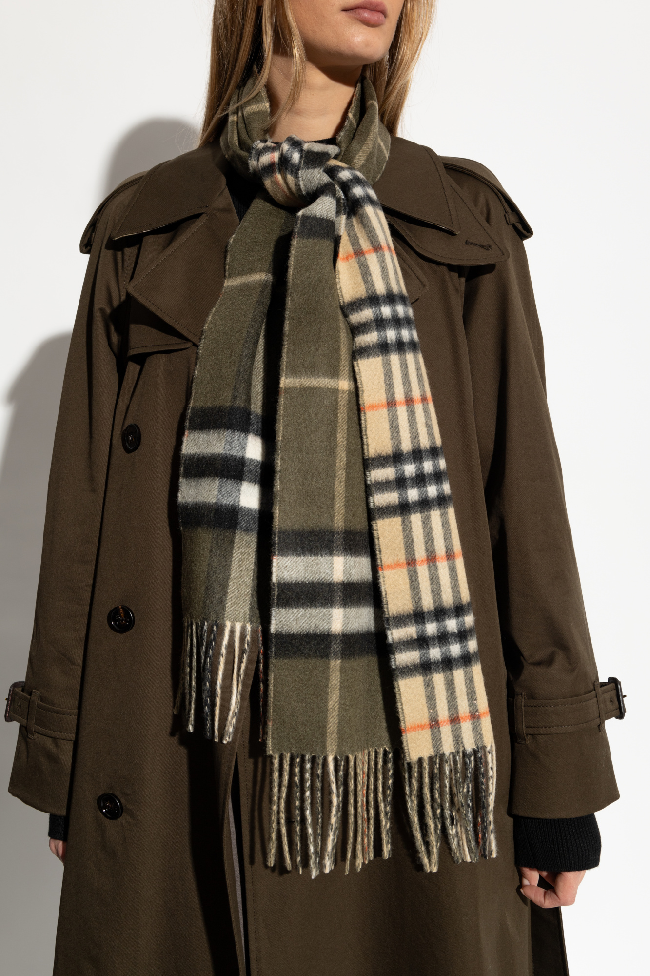 Sale Burberry 22 inch scarves set of two